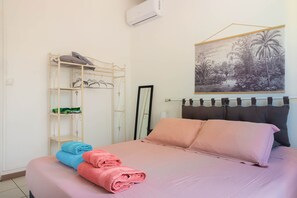 1 bedroom, iron/ironing board, free WiFi, bed sheets