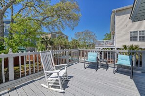 Terrace/patio - Simply Dune Our Thing - Four Bedroom, Three Bathroom, No interior Stairwell. (Garden City Beach)