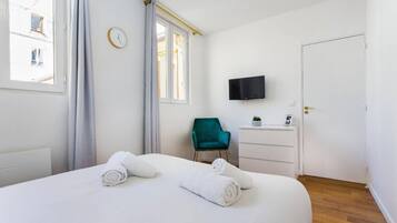 3 chambres, bureau, fer et planche Ă repasser, Wi-Fi