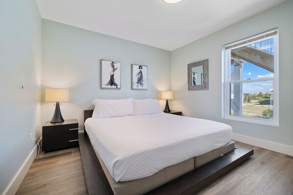 8 dormitorios, tabla de planchar con plancha, wifi gratis y ropa de cama