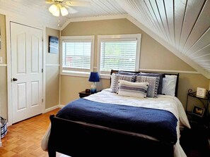 3 Schlafzimmer, Schreibtisch, Bügeleisen/Bügelbrett, kostenloses WLAN