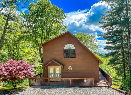 Warm Up Your November with a Carolina Mountain Getaway @ DreamMountainDelight