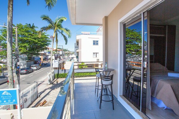 Suite Deluxe Com Varanda | Street view - Pousada Jurerê (Florianópolis)