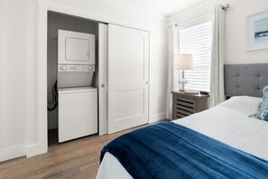 Leilighet, 1 soverom | 1 soverom, strykejern/-brett og wi-fi (inkludert)