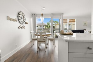 公寓客房, 1 間臥室 | 用餐區