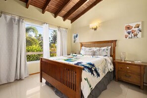 2 bedrooms, in-room safe, iron/ironing board, travel cot - Sweet 2 bedroom walking distance to Eagle Beach (Eagle Beach)