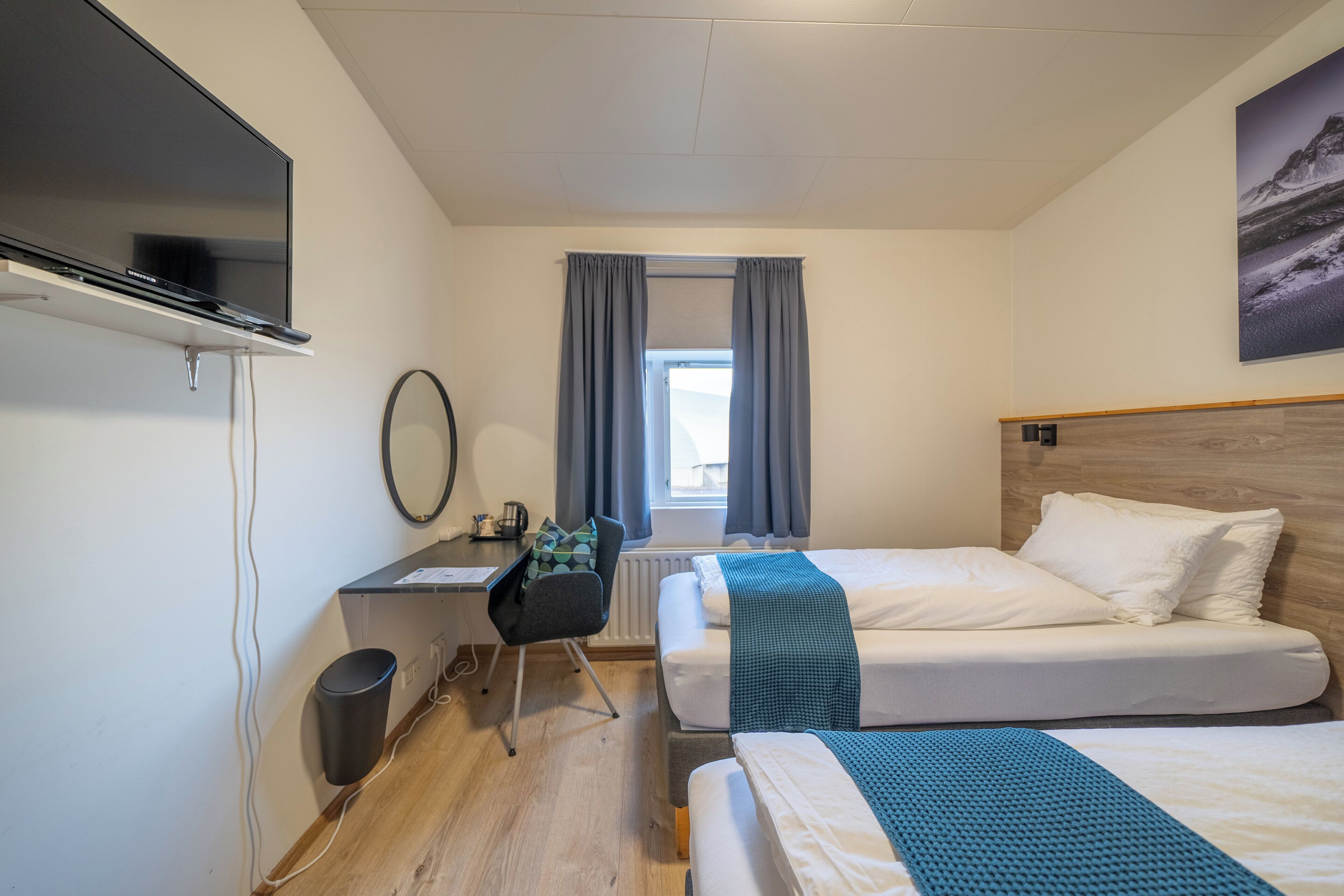 Desk, blackout curtains, free WiFi, bed sheets