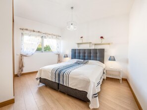 1 chambre, Internet gratuit, draps fournis