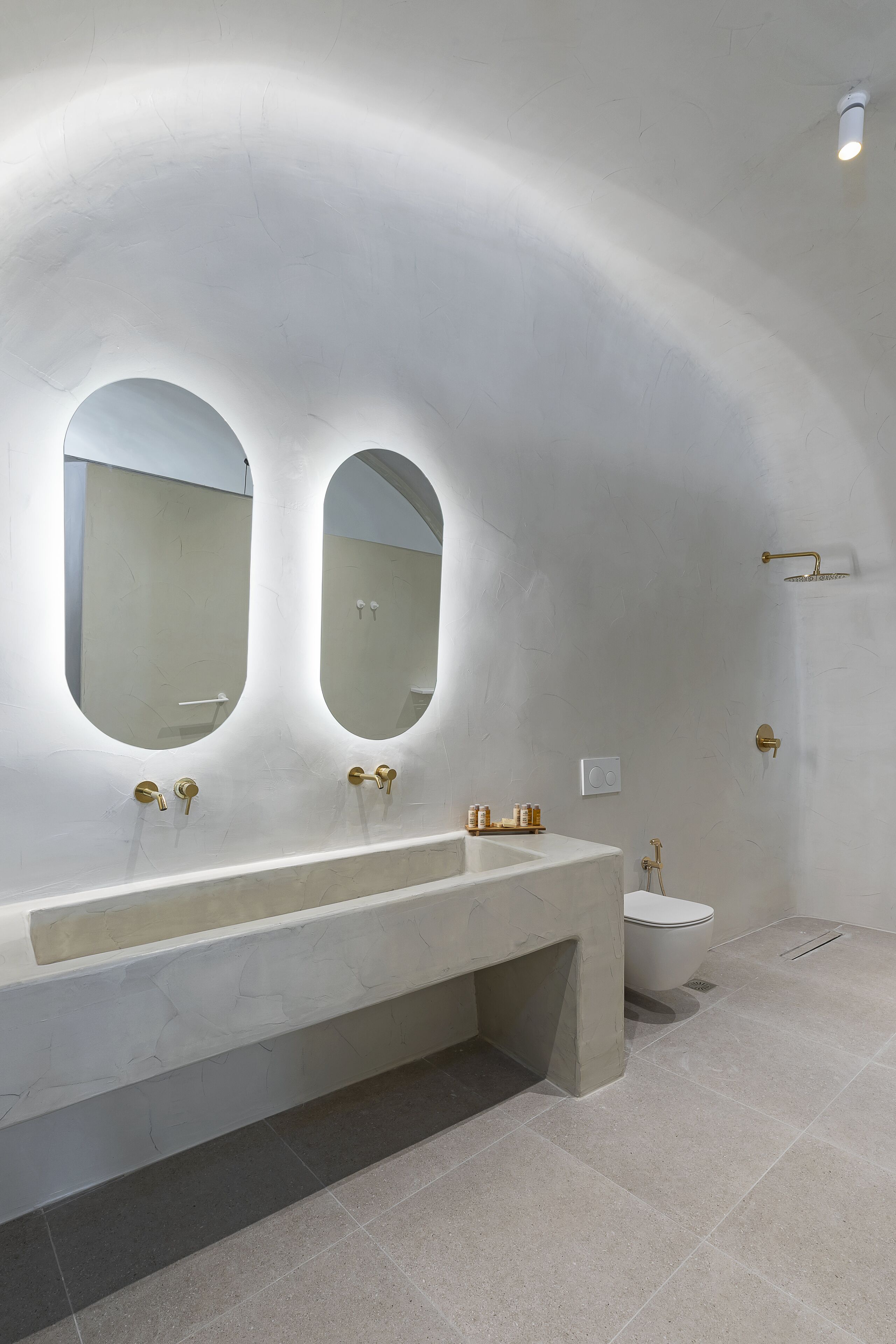 Photo - Utopia Suites Santorini