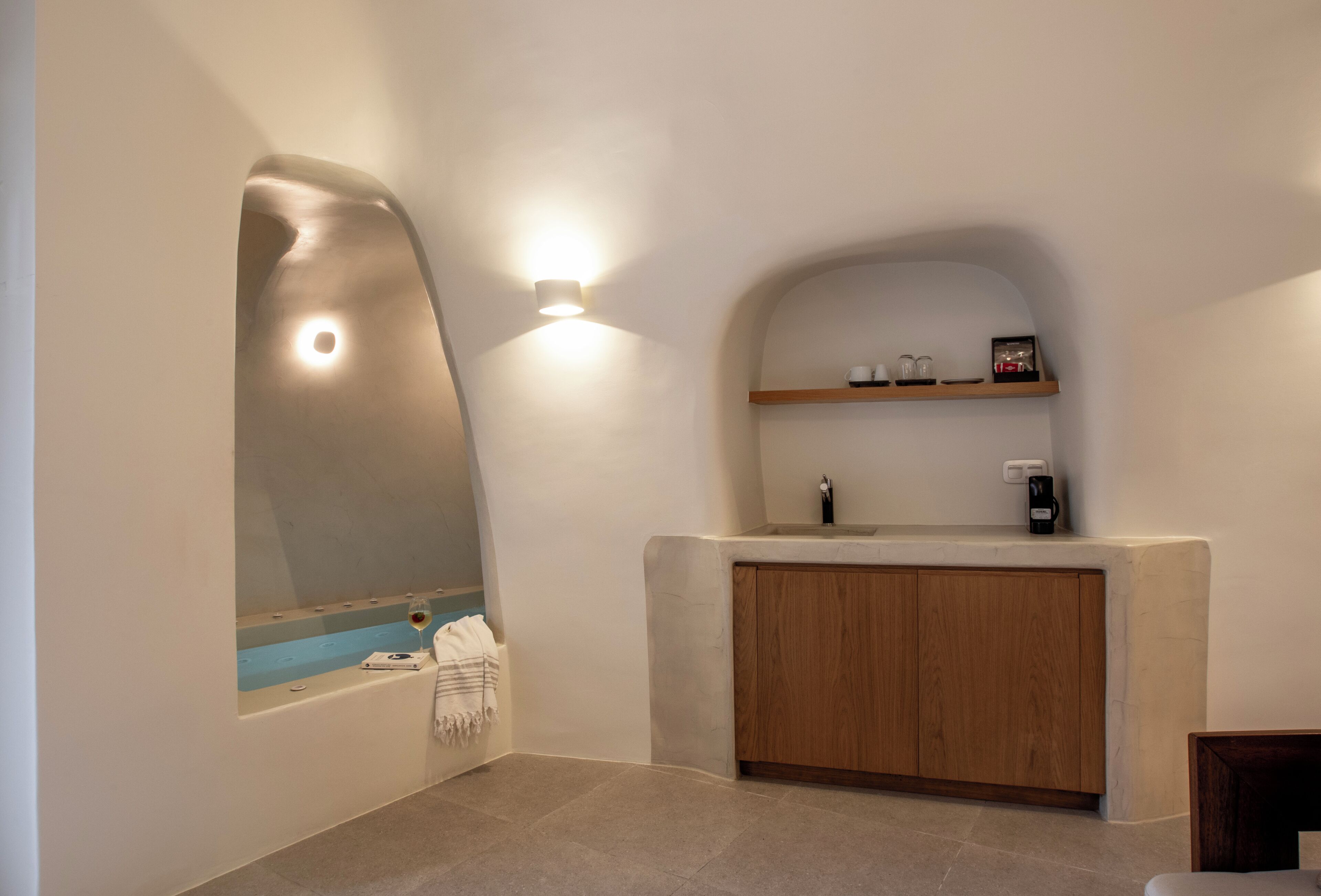 Photo - Utopia Suites Santorini