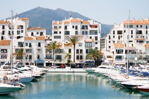 Marina