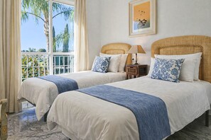 2 soverom, strykejern/-brett og wi-fi (inkludert)