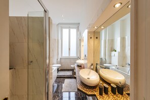Badewanne, Bidet