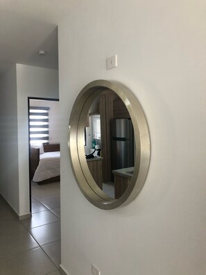 2 habitaciones, tabla de planchar con plancha y wifi gratis 