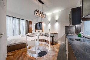 1 bedroom, iron/ironing board, travel cot, WiFi