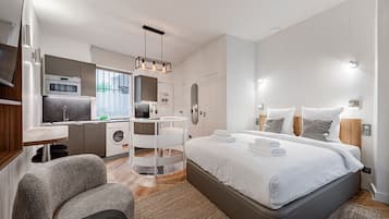 1 slaapkamer, een strijkplank/strijkijzer, reisbedje, wifi