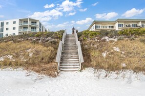 Exterior - Pet Friendly! 🐶 Great Location! (Santa Rosa Beach)