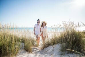 Beach nearby - Large Private Pool In WaterColor- 313 Western Lake by Royal Destinations (Santa Rosa Beach)