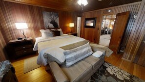 5 bedrooms, desk, free WiFi, bed sheets