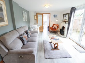 Cottage | Living area