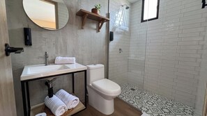 Superior Apartment | Bathroom | Towels, soap
