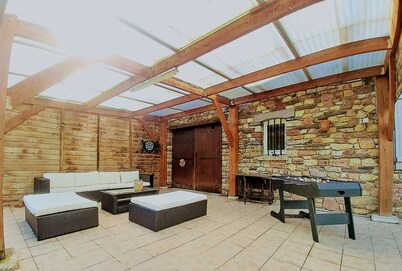 La Lórien de Brocéliande, a large house on the edge of the forest (15 people)