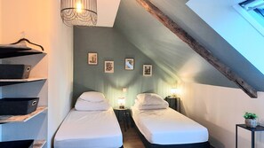 6 bedrooms, WiFi