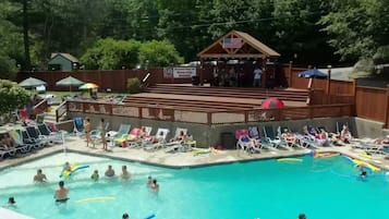 Indoor pool, outdoor pool