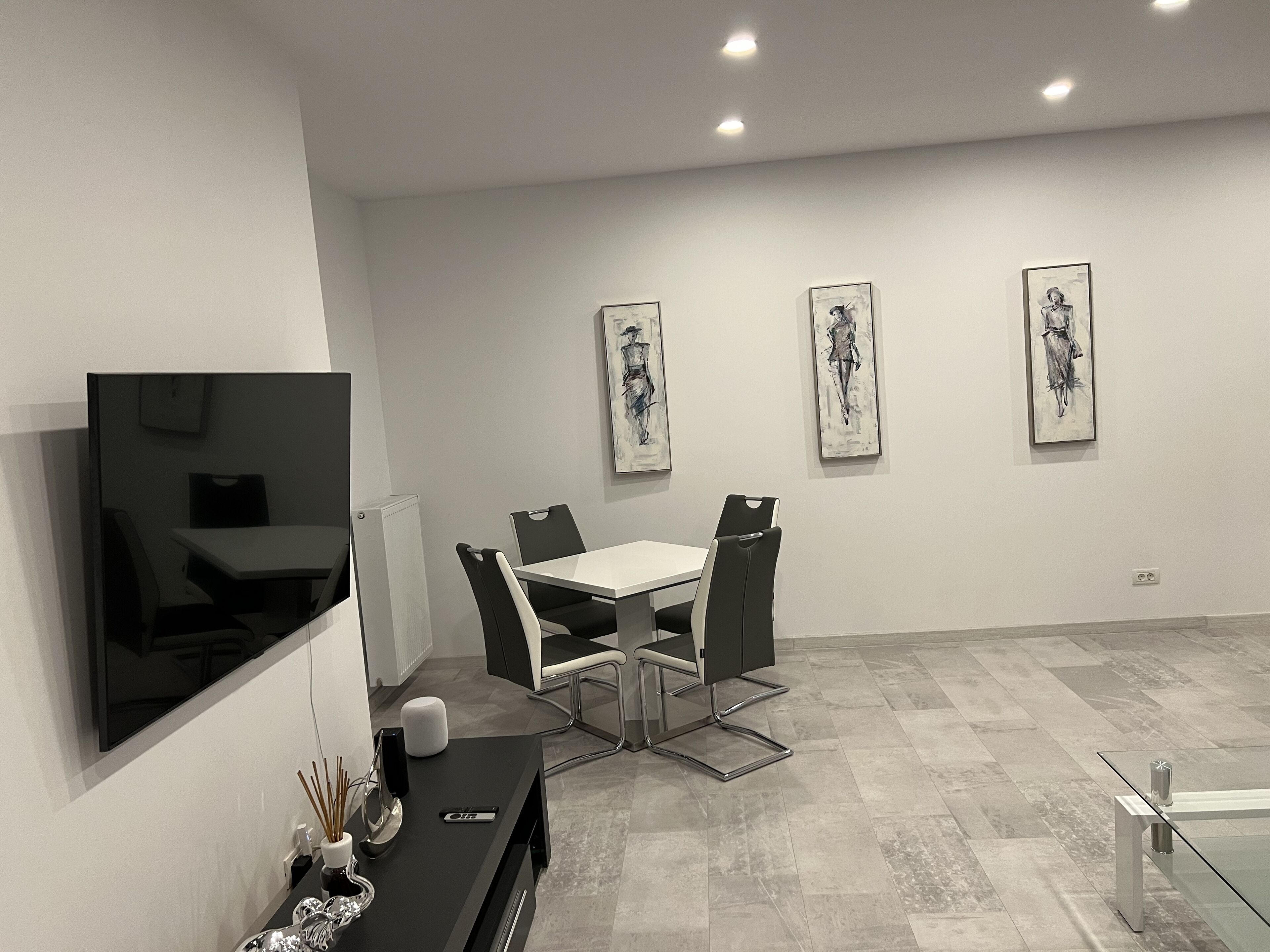 Ático presidencial | Zona de estar | Una Smart TV, una consola de videojuegos, Netflix, películas de pago