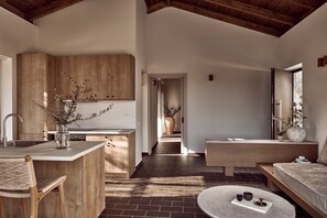 Premium bedding, in-room safe, iron/ironing board, free WiFi - Zayn Villas (Zakynthos)