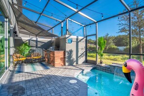 Indoor pool, outdoor pool - Disney-Themed Home with Pool and Game Room (Kissimmee)