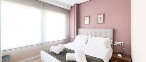 3 chambres, bureau, fer et planche à repasser, Wi-Fi