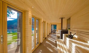 Interior - 10 Loch View With Loch Views (Aberfeldy)