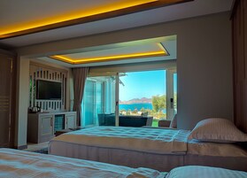 Perhesviitti | Minibaari, tallelokero huoneessa, äänieristys, ilmainen Wi-Fi