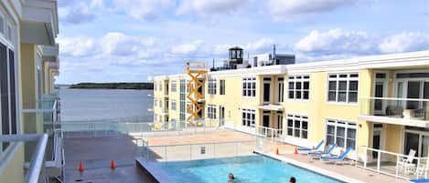 Indoor pool, outdoor pool