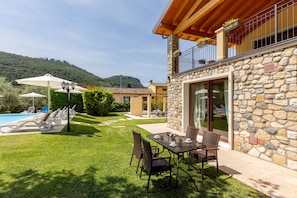 Front of property - Residence Rustico (Garda)