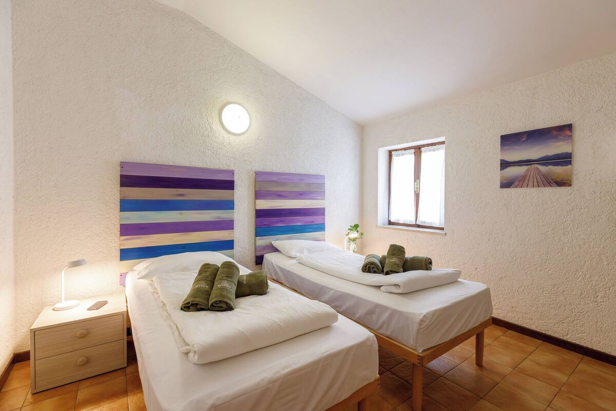 Standard trilo con balcone 5C | 2 habitaciones, caja de seguridad en la habitación y wifi gratis