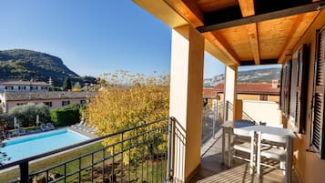 Standard Trilo con balcone 5ABC | Terrasse/Patio