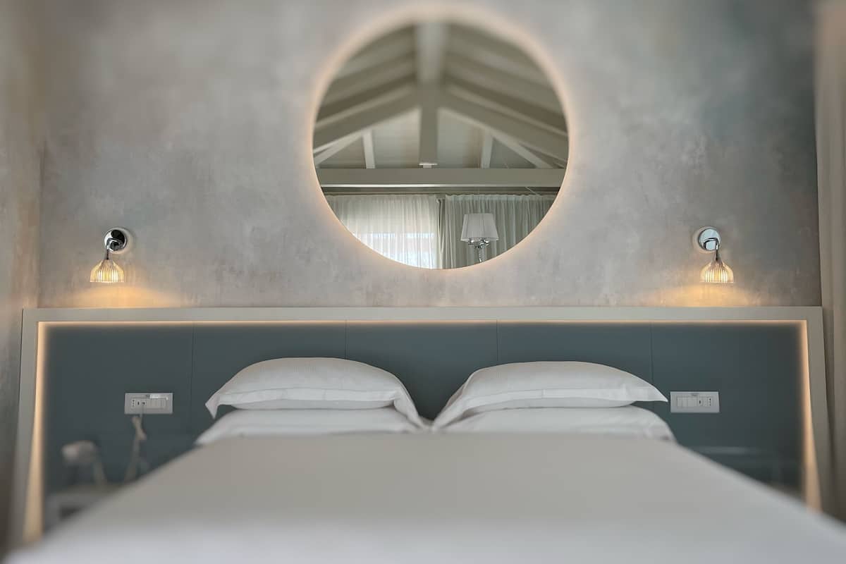In-room safe, blackout curtains, soundproofing, iron/ironing board