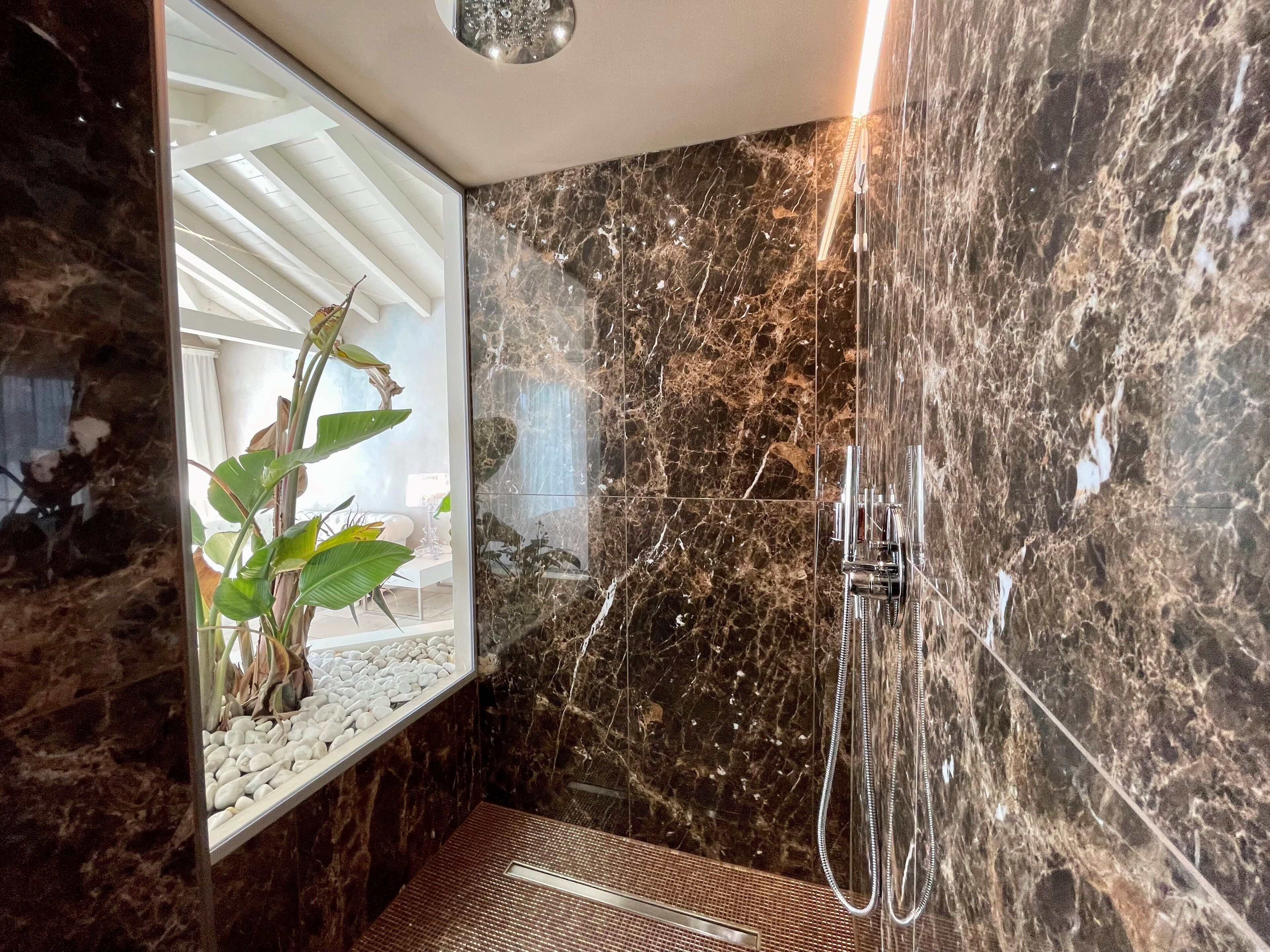 design room, 1 bedroom, non smoking | bathroom shower