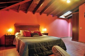 2 bedrooms, WiFi - Al pie de Mañanga Duplex Apartments (Llanes)