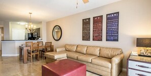 Smart TV - The Fountains Resort, Orlando - 2 Bedroom 7 nights (Orlando)