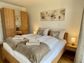 2 chambres, accès au Wi-Fi (inclus), literie fournie