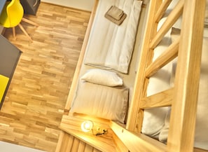 2 bedrooms, free WiFi, bed sheets, wheelchair access