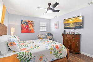 3 habitaciones, tabla de planchar con plancha, wifi y ropa de cama