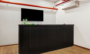 Reception - Treebo Trend Tribe Koregaon Park (Pune)