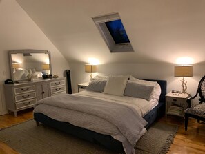 3 habitaciones, escritorio, wifi gratis y ropa de cama