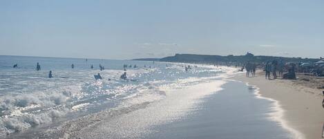 Sun loungers, beach towels