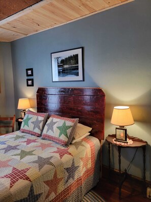 2 slaapkamers, een strijkplank/strijkijzer, gratis wifi, beddengoed