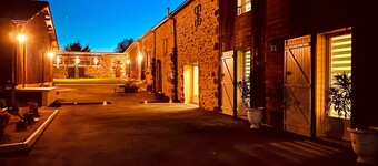 Holiday Home, 3 Bedrooms, Aircon and private Heated Pool - 5 Mins from Monpazier
